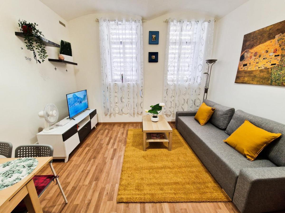 Ground Floor Apartment براغ المظهر الخارجي الصورة